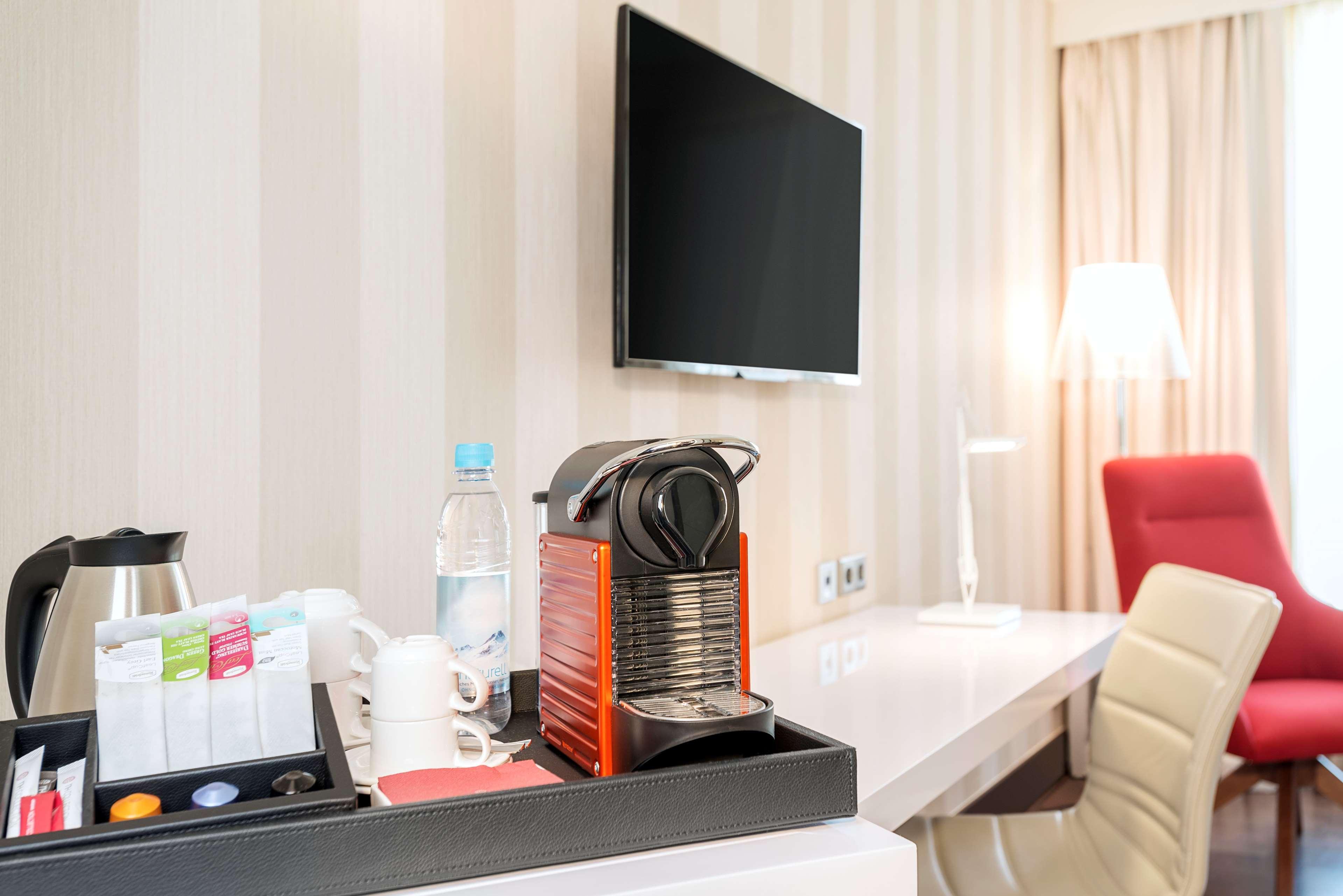 เอ็นเอช คอลเลคชั่น นึร์นแบร์ก ซิตี้ Hotel Nuremberg ภายนอก รูปภาพ