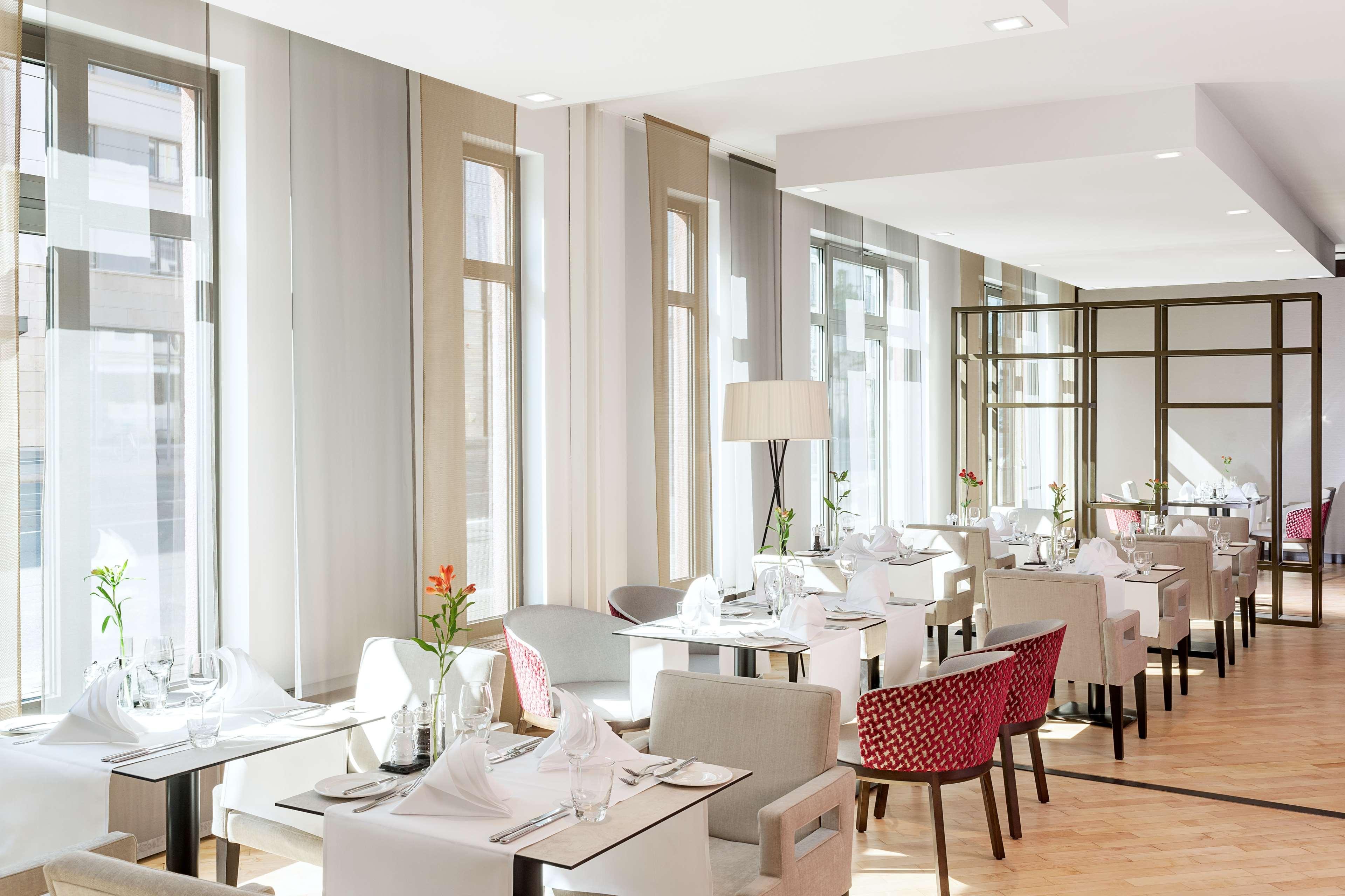 เอ็นเอช คอลเลคชั่น นึร์นแบร์ก ซิตี้ Hotel Nuremberg ภายนอก รูปภาพ
