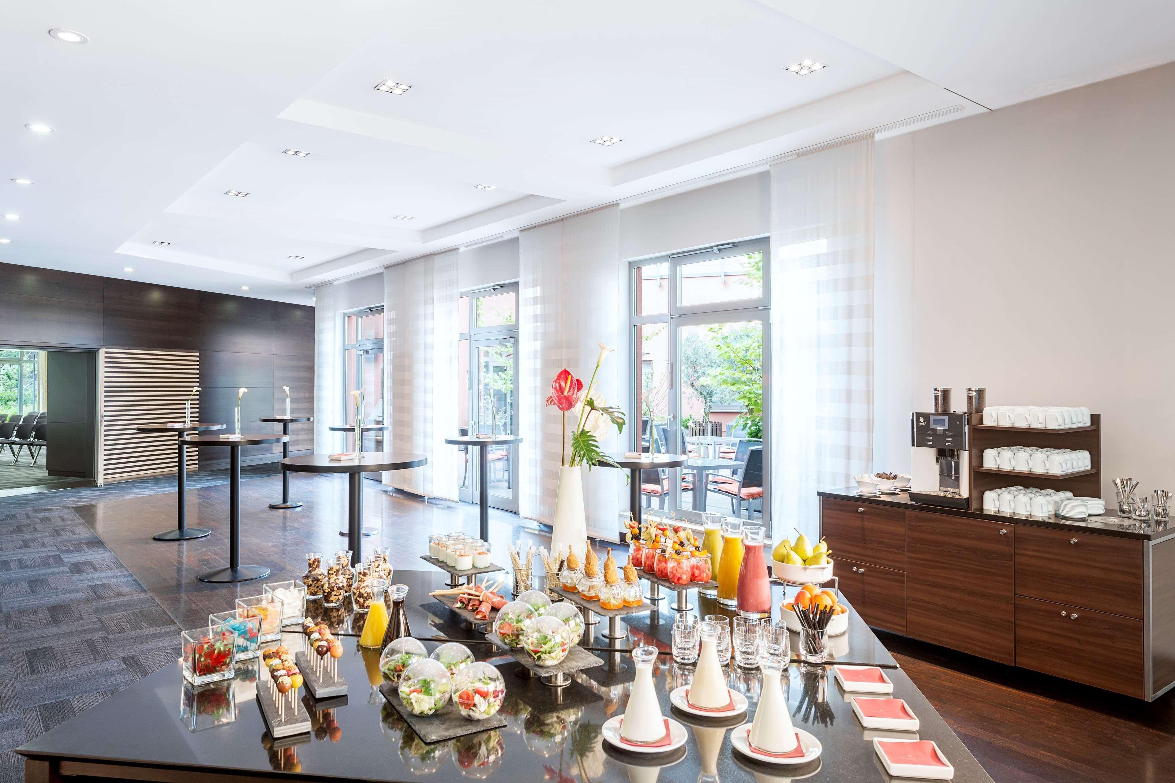 เอ็นเอช คอลเลคชั่น นึร์นแบร์ก ซิตี้ Hotel Nuremberg ภายนอก รูปภาพ