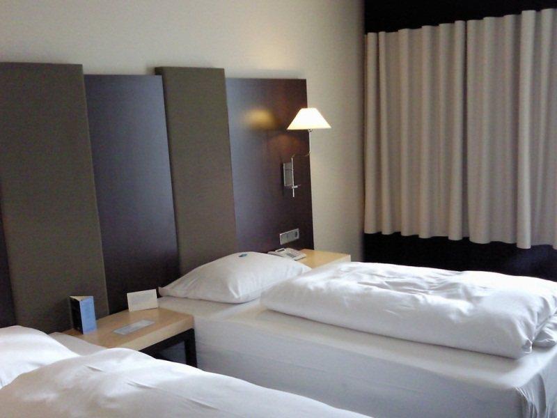 เอ็นเอช คอลเลคชั่น นึร์นแบร์ก ซิตี้ Hotel Nuremberg ภายนอก รูปภาพ