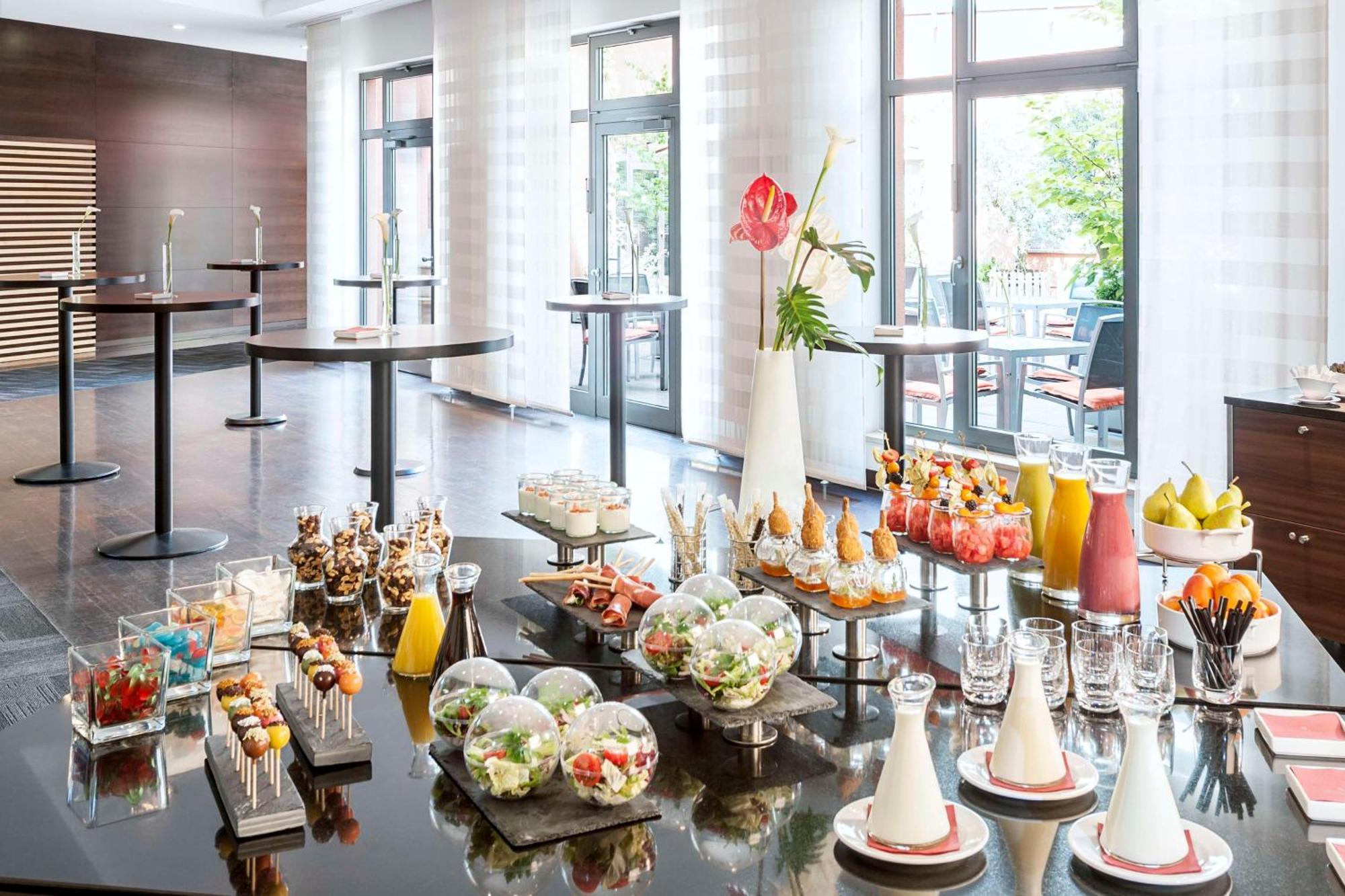 เอ็นเอช คอลเลคชั่น นึร์นแบร์ก ซิตี้ Hotel Nuremberg ภายนอก รูปภาพ