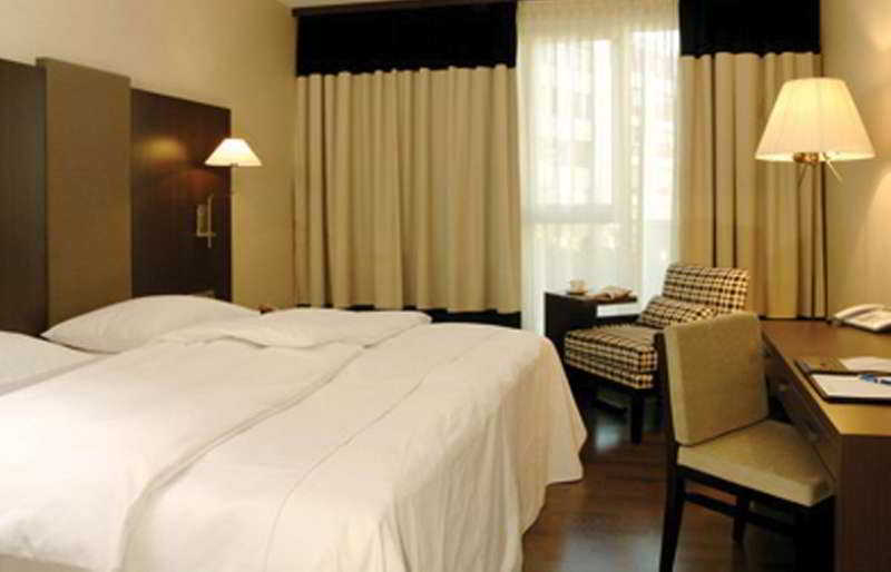 เอ็นเอช คอลเลคชั่น นึร์นแบร์ก ซิตี้ Hotel Nuremberg ภายนอก รูปภาพ